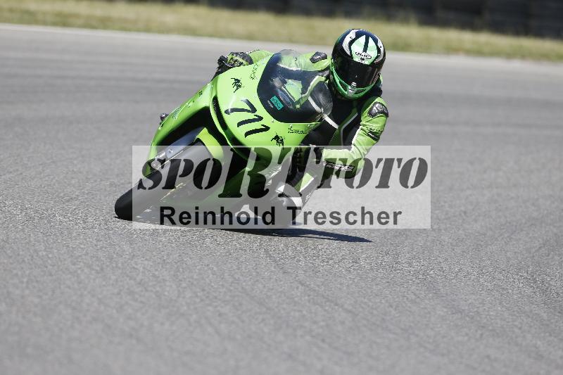 Archiv-2025/17 17.05.2025 PROMAX ADR/Gruppe gruen/711